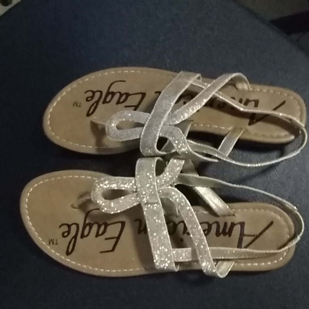 Sandals - Picture 2 of 4